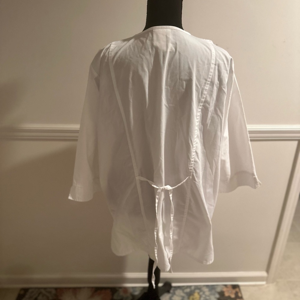 ALLHEART Lab Coat - Picture 4 of 5